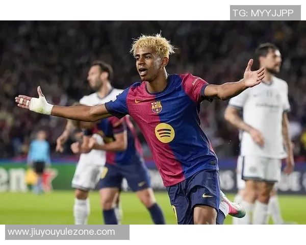 哈维盛赞亚马尔未来有望夺金球奖布斯克茨始终保持顶级表现 哈维盛赞亚马尔未来有望夺金球奖布斯克茨始终保持顶级表现