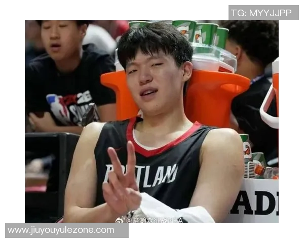 开拓者媒体人呼吁给予杨瀚森更多机会不应仅限于垃圾时间和G联赛表现 开拓者媒体人呼吁给予杨瀚森更多机会不应仅限于垃圾时间和G联赛表现