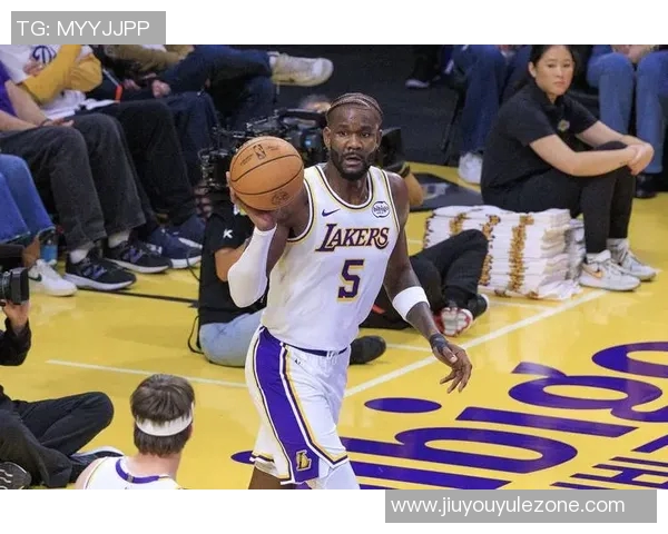 考辛斯警示艾顿勿重蹈覆辙以抱怨影响职业生涯发展